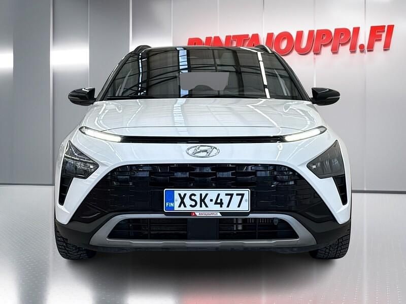 Käytetty Hyundai Bayon 120 HP (88 kW) 2024 Katumaasturi