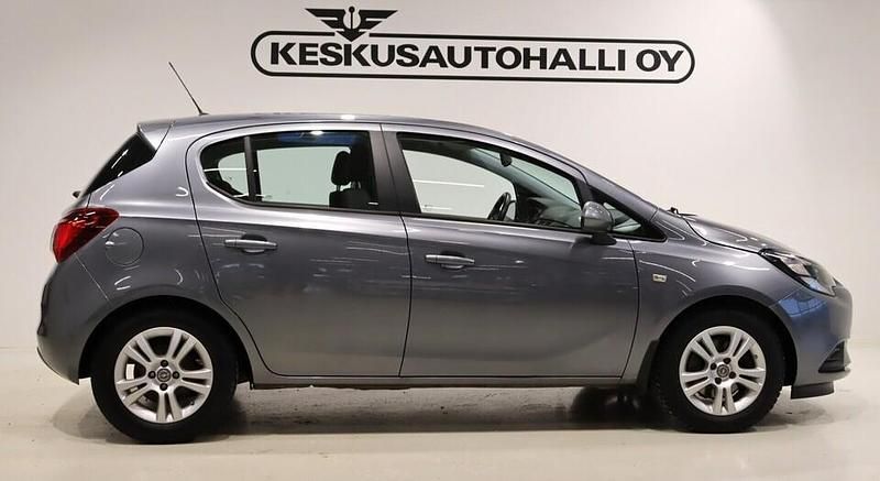 Käytetty Opel Corsa Excite 90 HP (66 kW) 2018 Harmaa Viistoperä