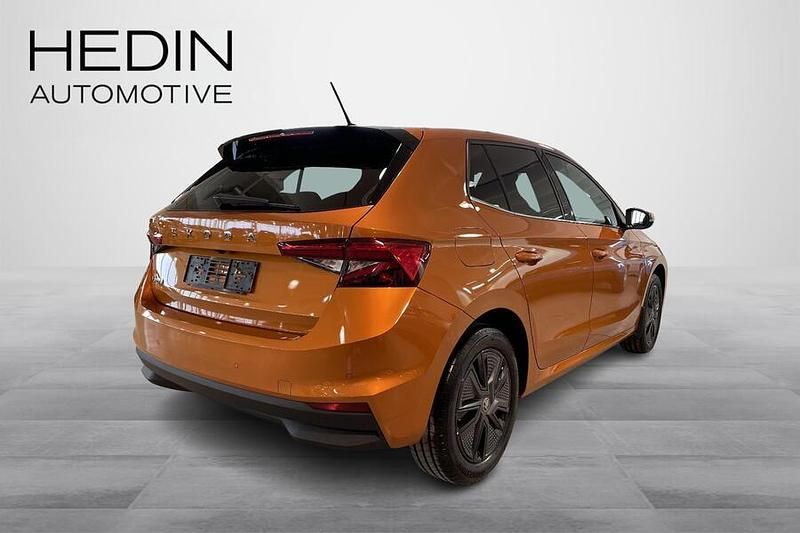 Uusi Skoda Fabia Dynamic 116 HP (85 kW) 2025 Oranssi Viistoperä