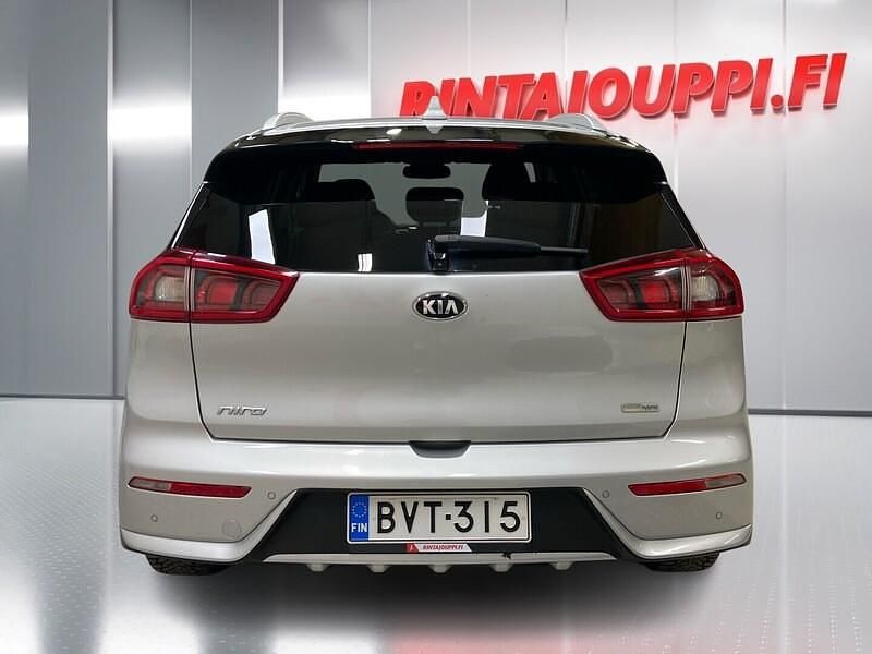 Käytetty Kia Niro 105 HP (77 kW) 2019 Katumaasturi