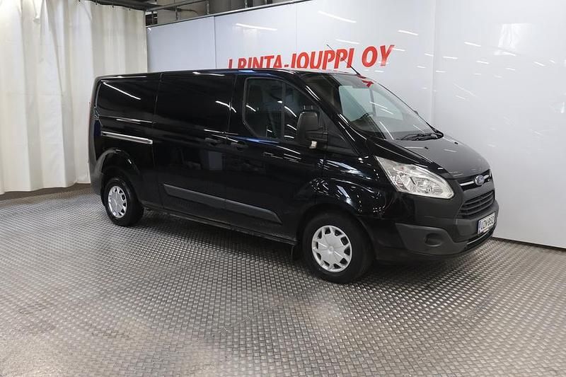 Käytetty Ford Transit Custom Trend 170 HP (125 kW) 2017 Musta Van