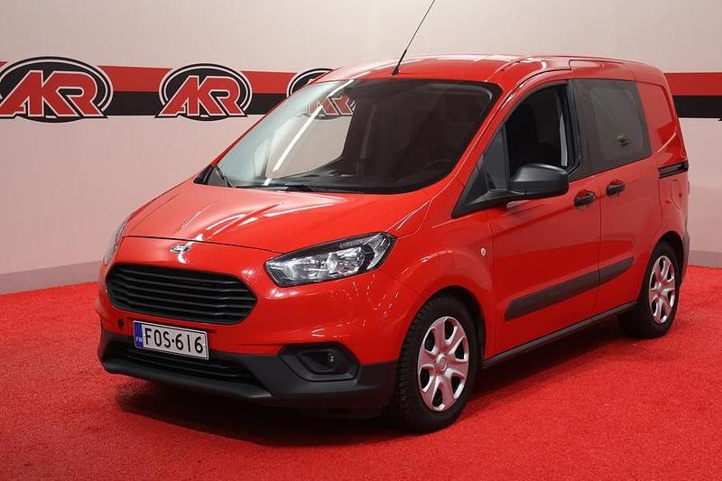 Käytetty Ford Transit Trend 75 HP (55 kW) 2021 Punainen Van