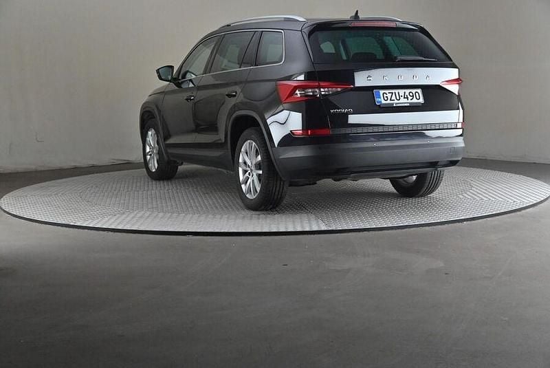 Käytetty Skoda Kodiaq Business Line 150 HP (110 kW) 2021 Katumaasturi