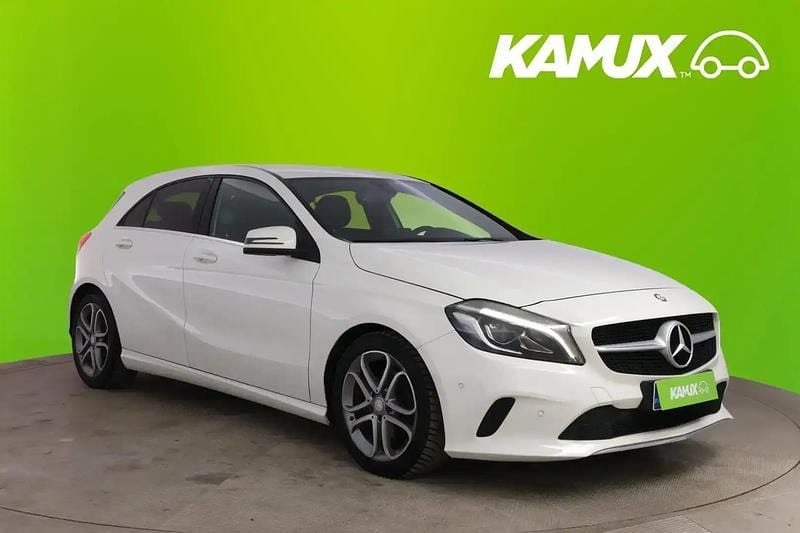 Valkoinen Käytetty 2017 Mercedes A200 Sedan | 17 490 € (Supertarjous) - Kuva 1/4