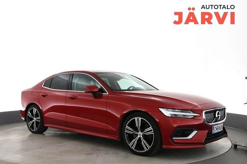 Käytetty Volvo S60 Business Edition 392 HP (288 kW) 2019 Punainen Sedan