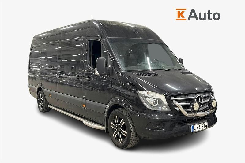 Musta Käytetty 2017 Mercedes Sprinter Van | 42 900 € - Kuva 1/3