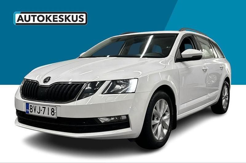 Valkoinen Käytetty 2018 Skoda Octavia Ambition Farmari | 15 590 € (Perustarjous) - Kuva 1/3