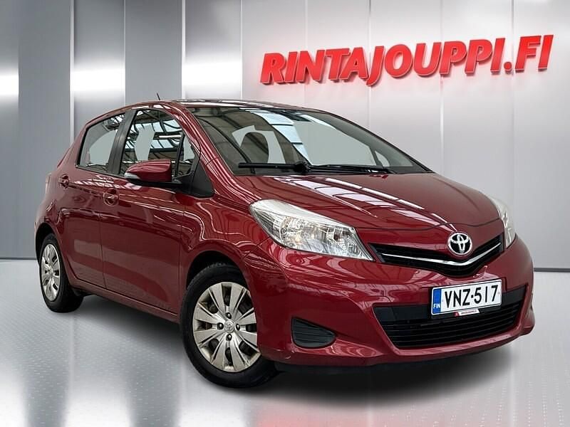 Käytetty Toyota Yaris Active 99 HP (72 kW) 2013 Viistoperä