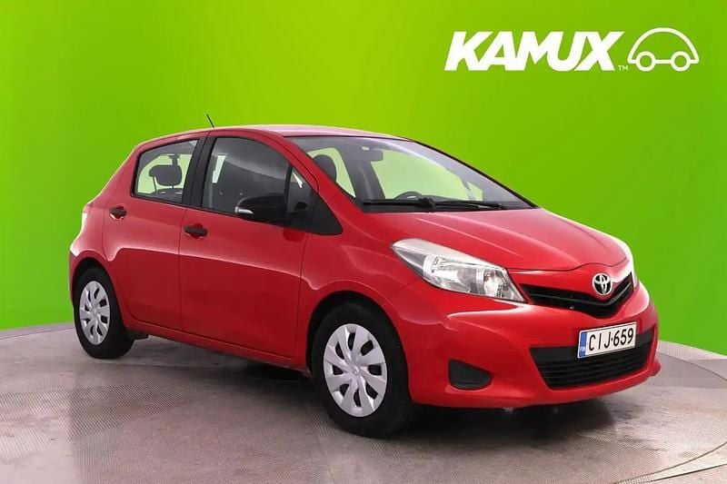 Punainen Käytetty 2011 Toyota Yaris Terra Sedan | 6 790 € (Perustarjous) - Kuva 1/4