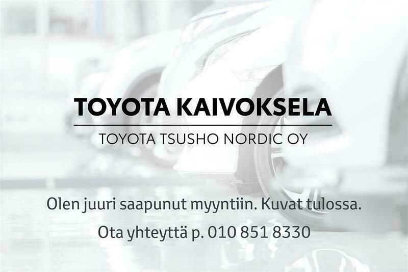 Valkoinen Käytetty 2020 Toyota Corolla Plus Viistoperä | 21 900 € (Perustarjous) - Kuva 1/1
