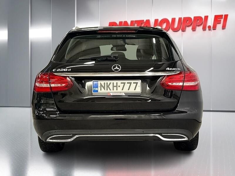 Käytetty Mercedes C220 Business 170 HP (125 kW) 2016 Musta Farmari