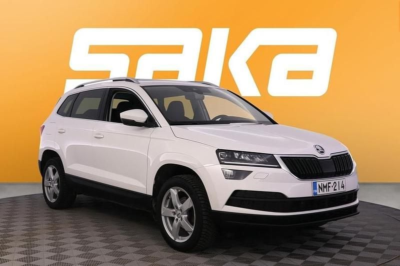 Käytetty Skoda Karoq Business Line 150 HP (110 kW) 2021 Katumaasturi