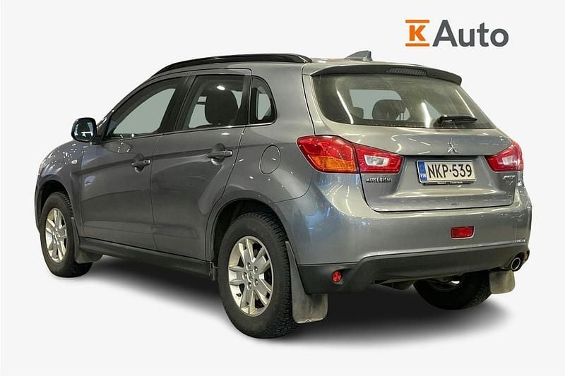 Käytetty Mitsubishi ASX Invite 117 HP (86 kW) 2017 Harmaa Katumaasturi