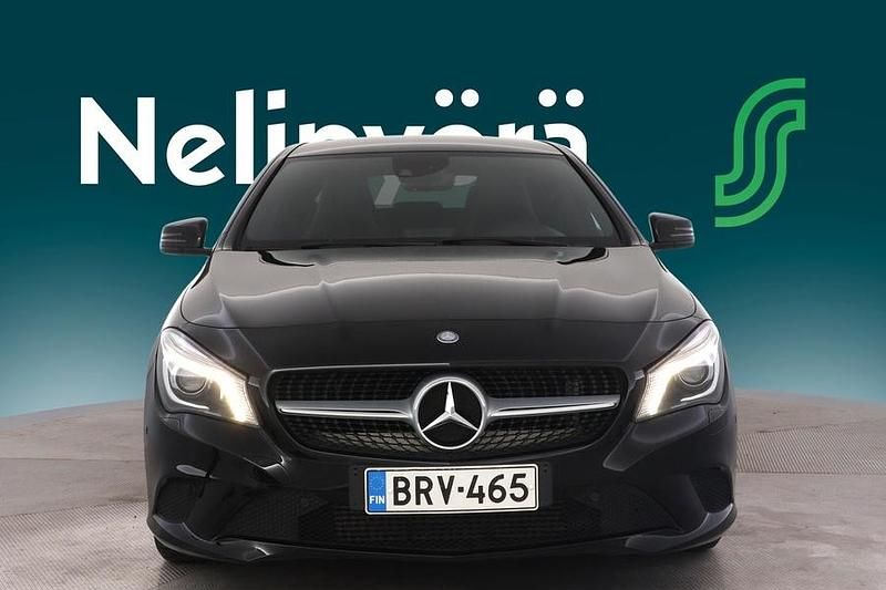 Käytetty Mercedes CLA180 Business 122 HP (89 kW) 2014 Sedan