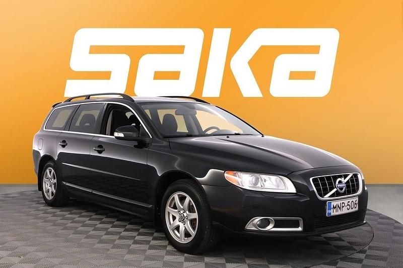 Käytetty 2010 Volvo V70 Momentum Farmari | 8 400 € (Perustarjous) - Kuva 1/3