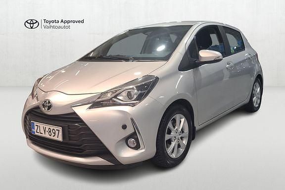 Käytetty Toyota Yaris Multidrive S 112 HP (82 kW) 2018 1f7 ultra silver Viistoperä