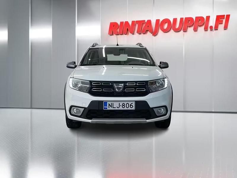 Käytetty Dacia Logan MCV Stepway 90 HP (66 kW) 2018 Farmari