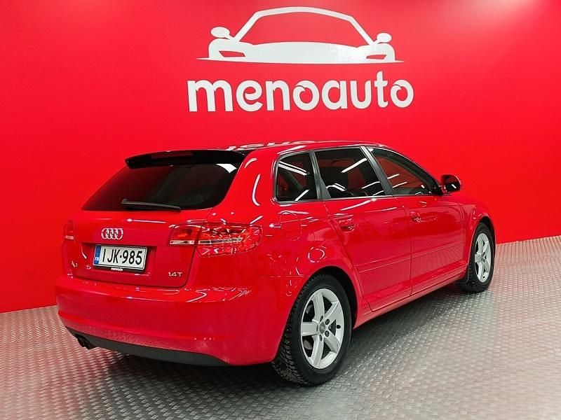 Käytetty Audi A3 Sportback Attraction 125 HP (91 kW) 2010 Viistoperä