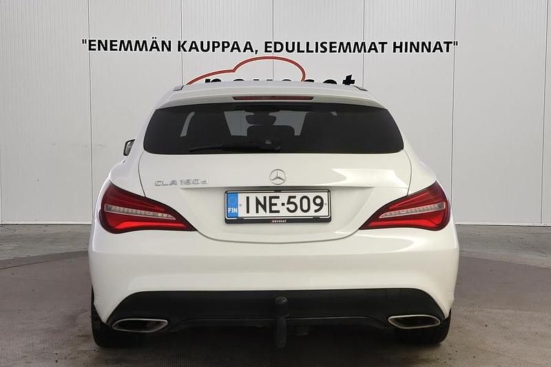 Käytetty Mercedes CLA180 Edition 109 HP (80 kW) 2017 Valkoinen Sedan