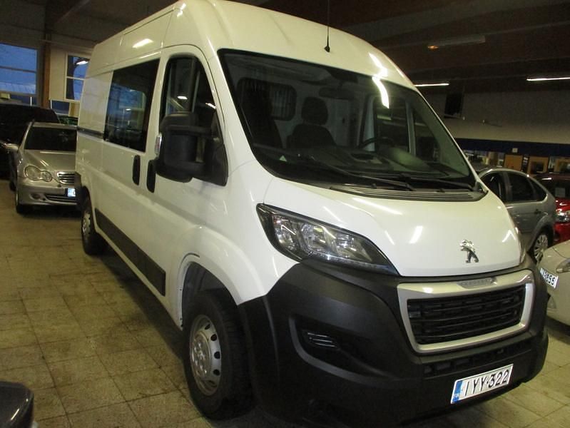 Valkoinen Käytetty 2021 Peugeot Boxer Van | 20 980 € (Supertarjous) - Kuva 1/4
