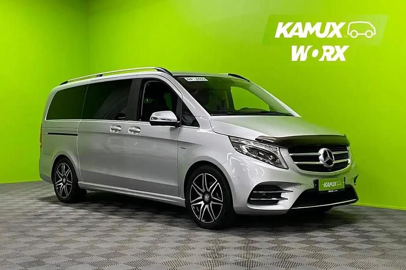 Käytetty Mercedes V250 Exclusive 190 HP (139 kW) 2016 Hopea / harmaa Tila-auto