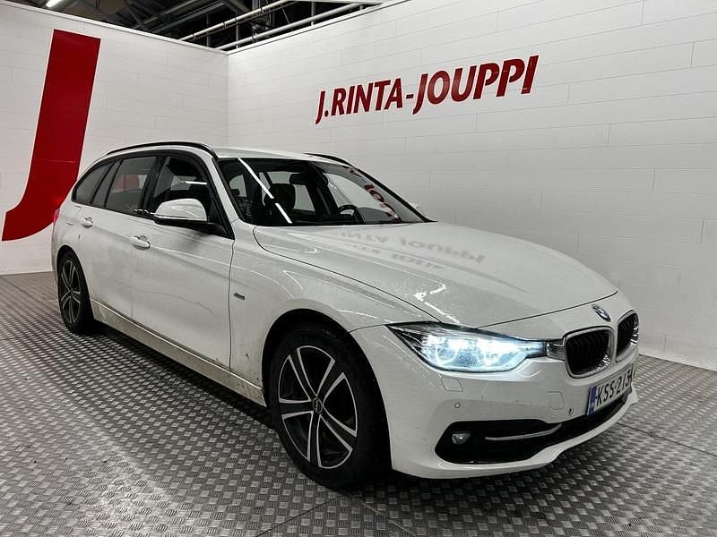 Käytetty 2017 BMW 320 Exclusive Farmari | 15 480 € (Hyvä tarjous) - Kuva 1/4
