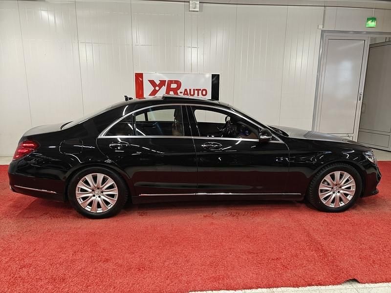 Käytetty Mercedes S560 469 HP (344 kW) 2019 Sedan