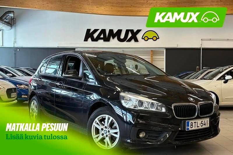 Käytetty BMW 218 Active Tourer Comfort Edition 136 HP (100 kW) 2016 Musta Tila-auto