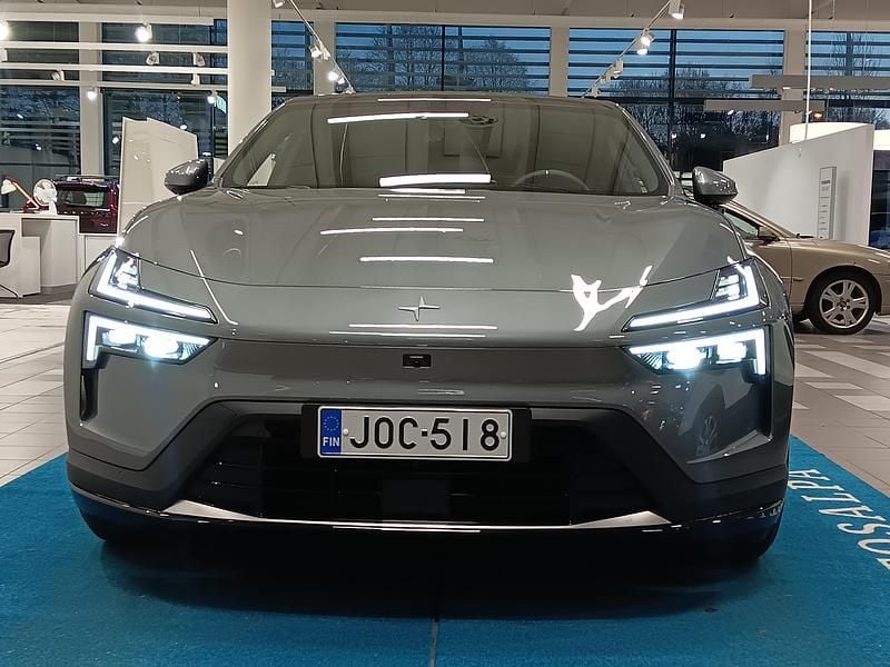 Uusi Polestar 4 Long Range Dual motor 11 kW (15 HP) 2026 Katumaasturi