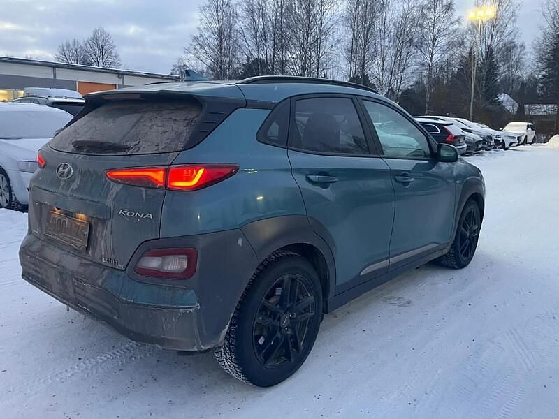 Käytetty Hyundai Kona Premium 150 kW (204 HP) 2020 Katumaasturi