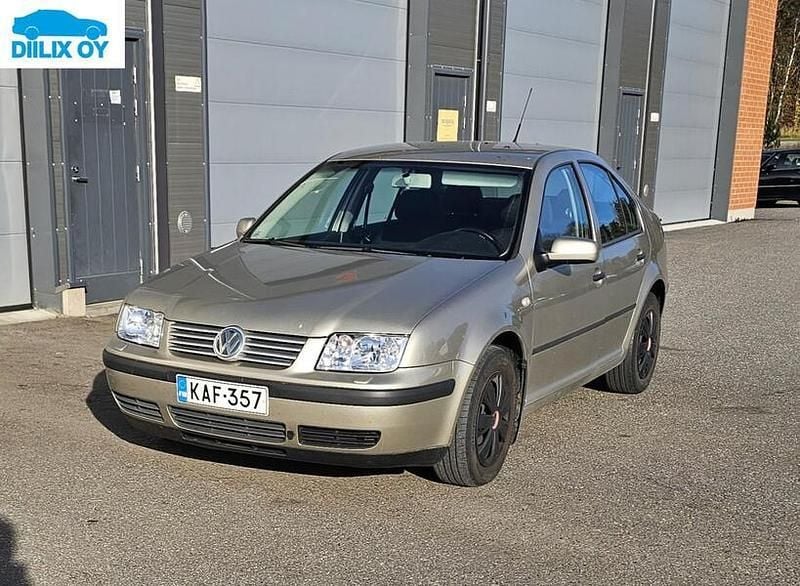 Käytetty 2004 VW Bora Sedan | 2 490 € - Kuva 1/1