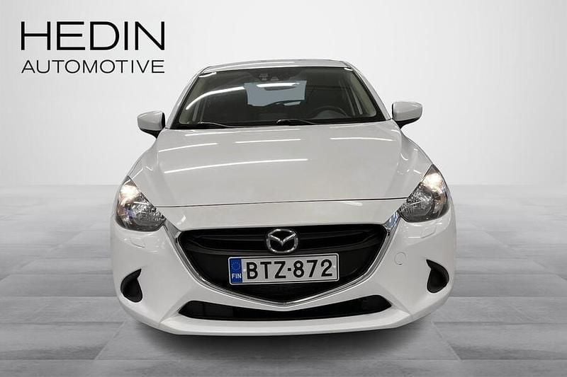 Käytetty Mazda 2 Touring 90 HP (66 kW) 2018 Valkoinen Viistoperä
