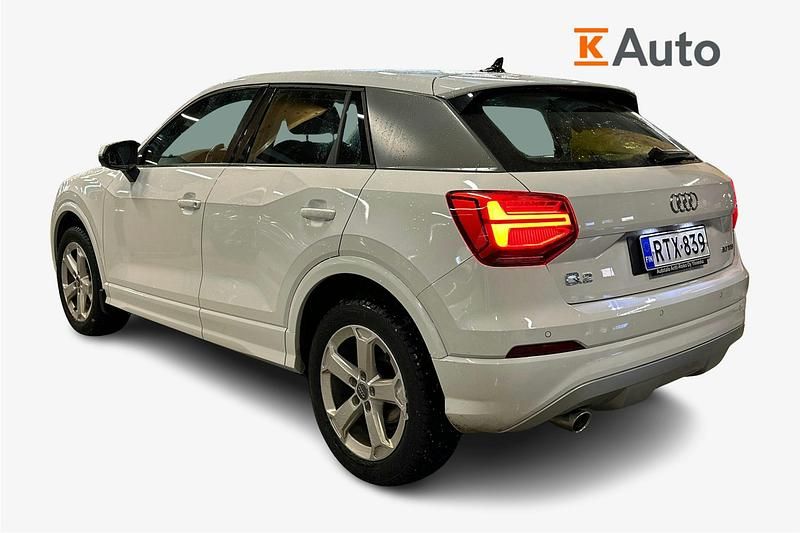 Käytetty Audi Q2 Business 116 HP (85 kW) 2019 Valkoinen Katumaasturi