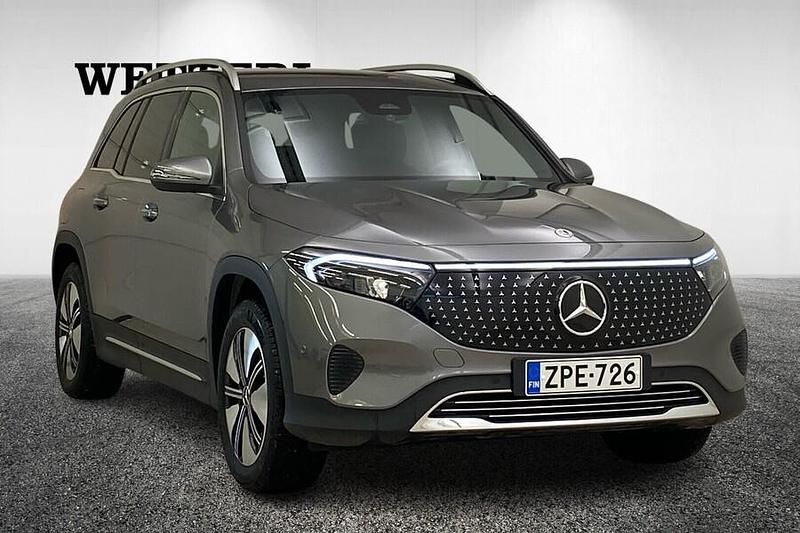 Käytetty 2025 Mercedes EQB300 Advanced Plus Katumaasturi | 56 900 € - Kuva 1/4