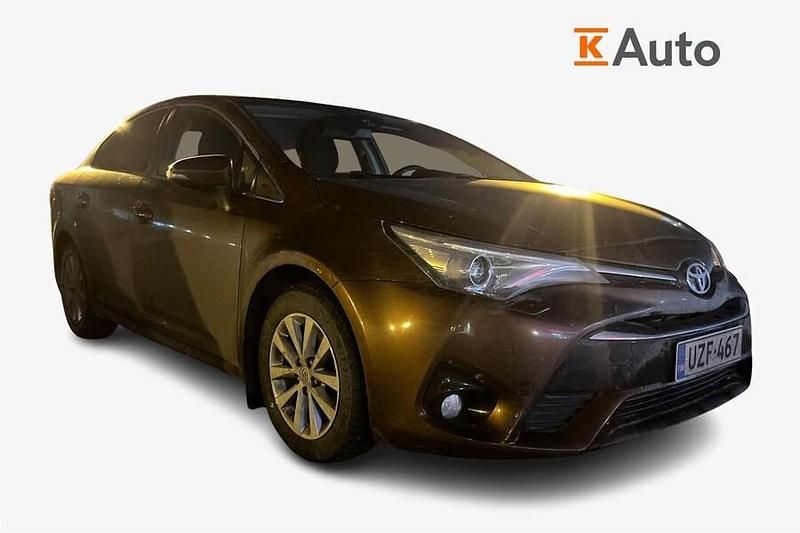 Käytetty 2015 Toyota Avensis Active Sedan | 18 900 € (Perustarjous) - Kuva 1/3