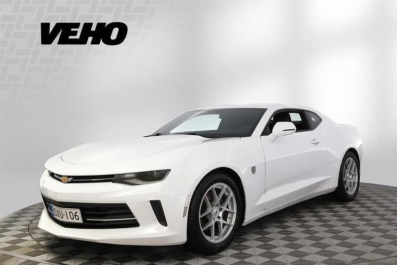Käytetty Chevrolet Camaro 275 HP (202 kW) 2018 Valkoinen Coupe - kaksiovinen