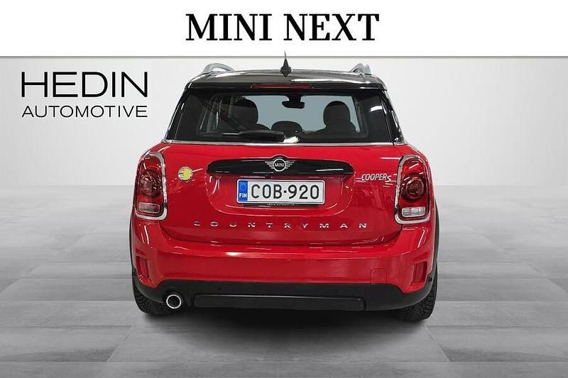 Käytetty Mini Cooper Countryman Comfort 136 HP (100 kW) 2020 Punainen Katumaasturi