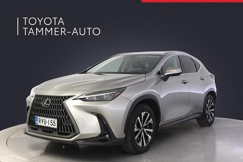 Käytetty Lexus NX450h+ Business Edition 306 HP (225 kW) 2024 Hopea Katumaasturi