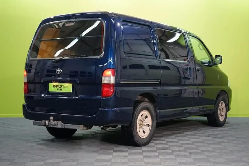 Käytetty Toyota HiAce 117 HP (86 kW) 2008 Sininen Van