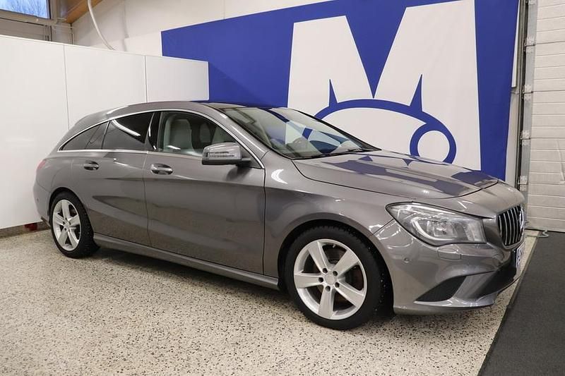 Harmaa Käytetty 2015 Mercedes 250 Farmari | 23 900 € - Kuva 1/4