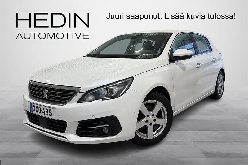 Käytetty Peugeot 308 Allure 131 HP (96 kW) 2019 Valkoinen Viistoperä