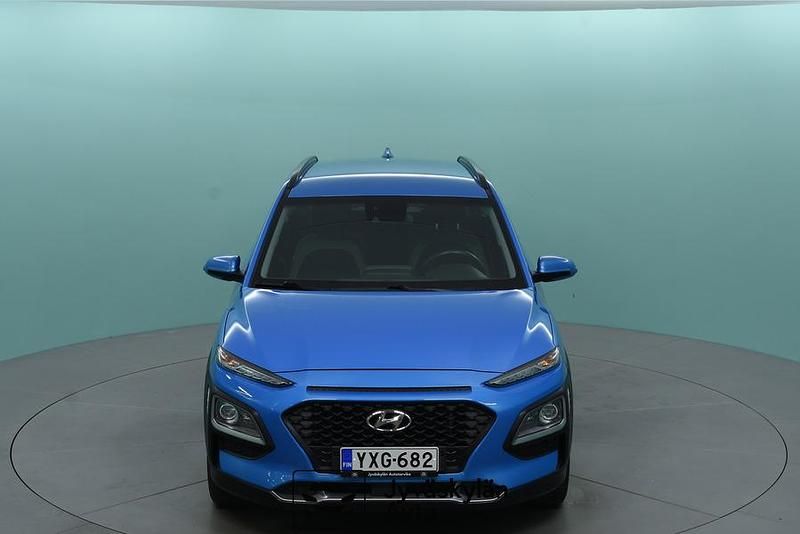 Käytetty Hyundai Kona Comfort 105 HP (77 kW) 2020 Sininen Katumaasturi