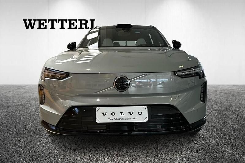 Käytetty Volvo EX90 Performance 380 kW (517 HP) 2025 Katumaasturi