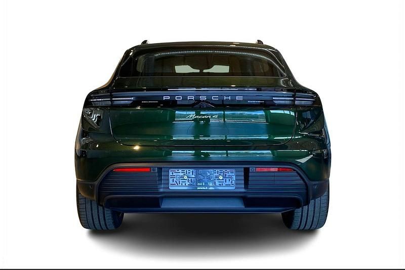 Käytetty Porsche Macan Sport 300 kW (408 HP) 2024 Vihreä Katumaasturi