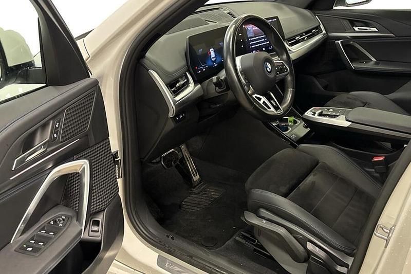 Käytetty BMW iX1 M Sport 230 kW (313 HP) 2023 Katumaasturi