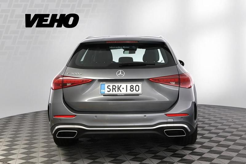 Käytetty Mercedes C300e Business 204 HP (150 kW) 2025 Harmaa Farmari