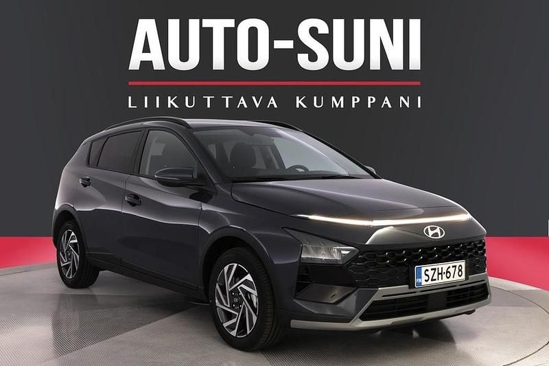 Harmaa Käytetty 2025 Hyundai Bayon Comfort Katumaasturi | 25 900 € (Perustarjous) - Kuva 1/4