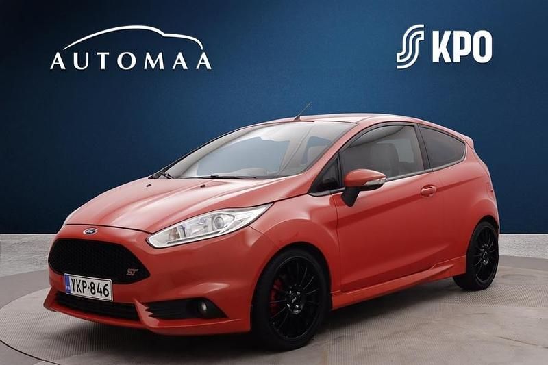 Punainen Käytetty 2015 Ford Fiesta ST Viistoperä | 13 400 € (Perustarjous) - Kuva 1/3
