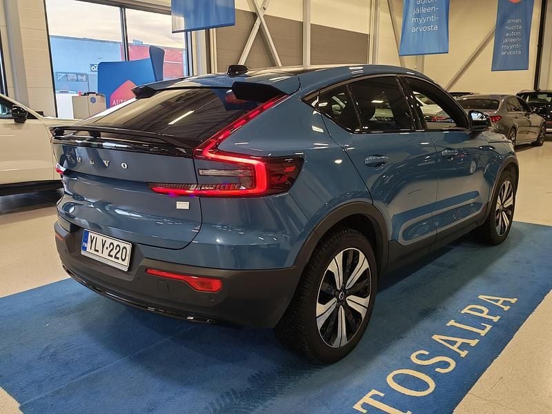 Käytetty Volvo C40 Plus 169 kW (231 HP) 2023 Katumaasturi