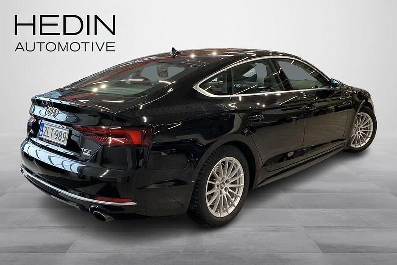 Käytetty Audi A5 Sportback Business 190 HP (139 kW) 2018 Musta Viistoperä